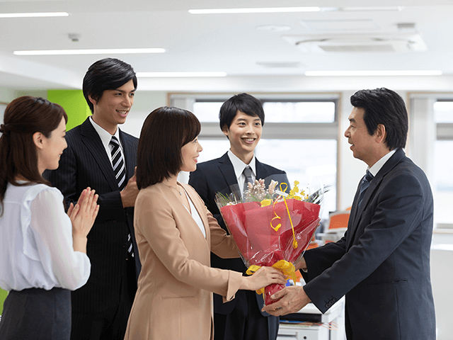 定年退職したときの保険の見直し方