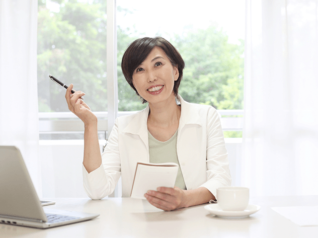 50代は将来を見据えた保険が必要